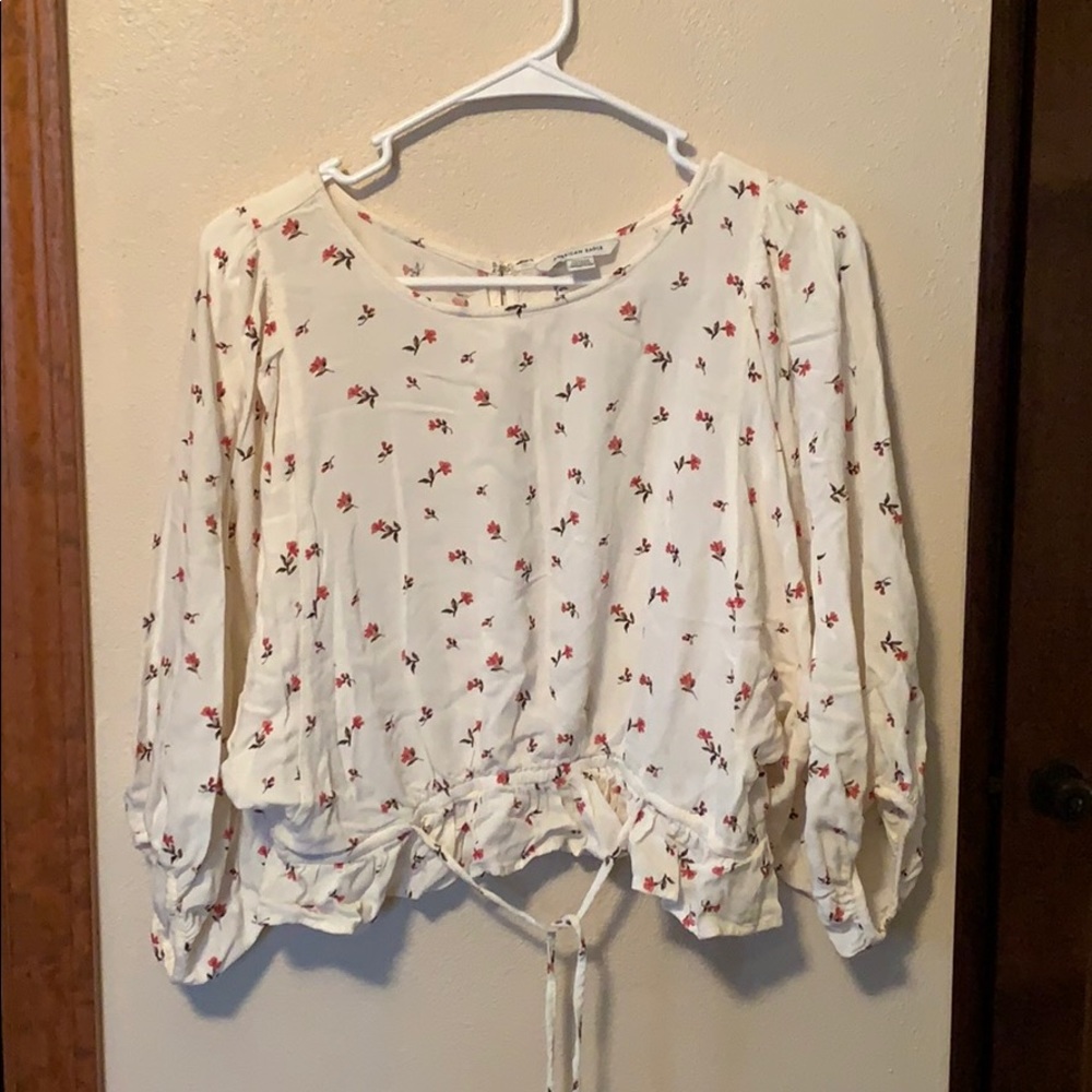 White floral blouse - Picture 2 of 3